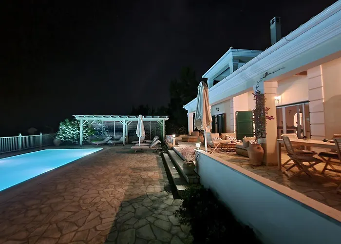 Villa Theia