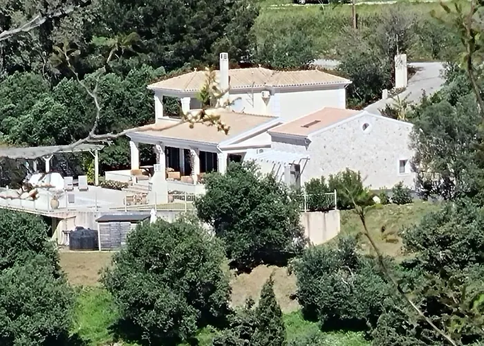 Villa Theia