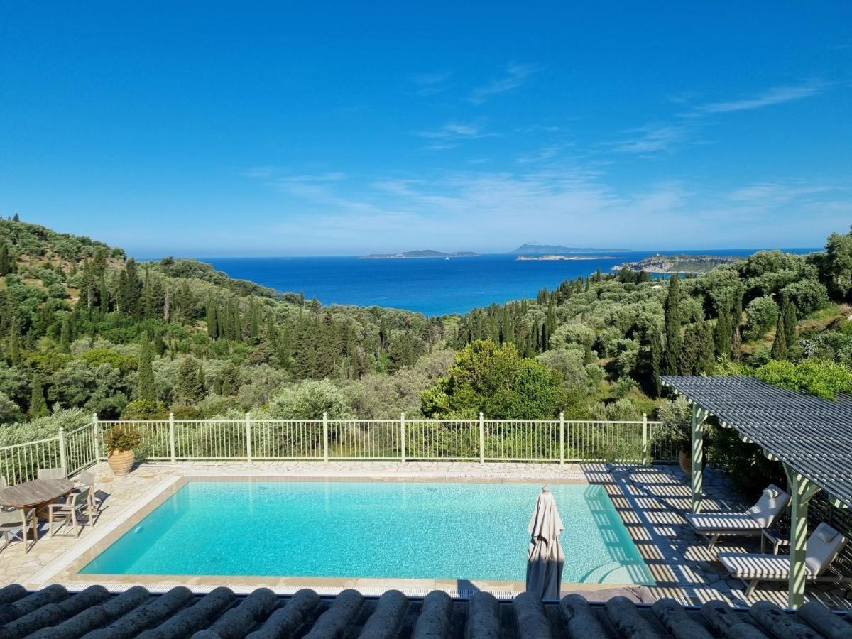 Theia Villa *
