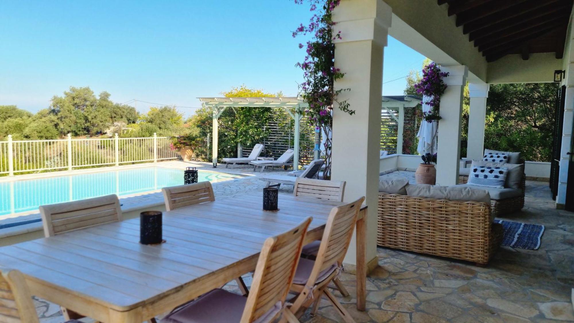 Theia Villa