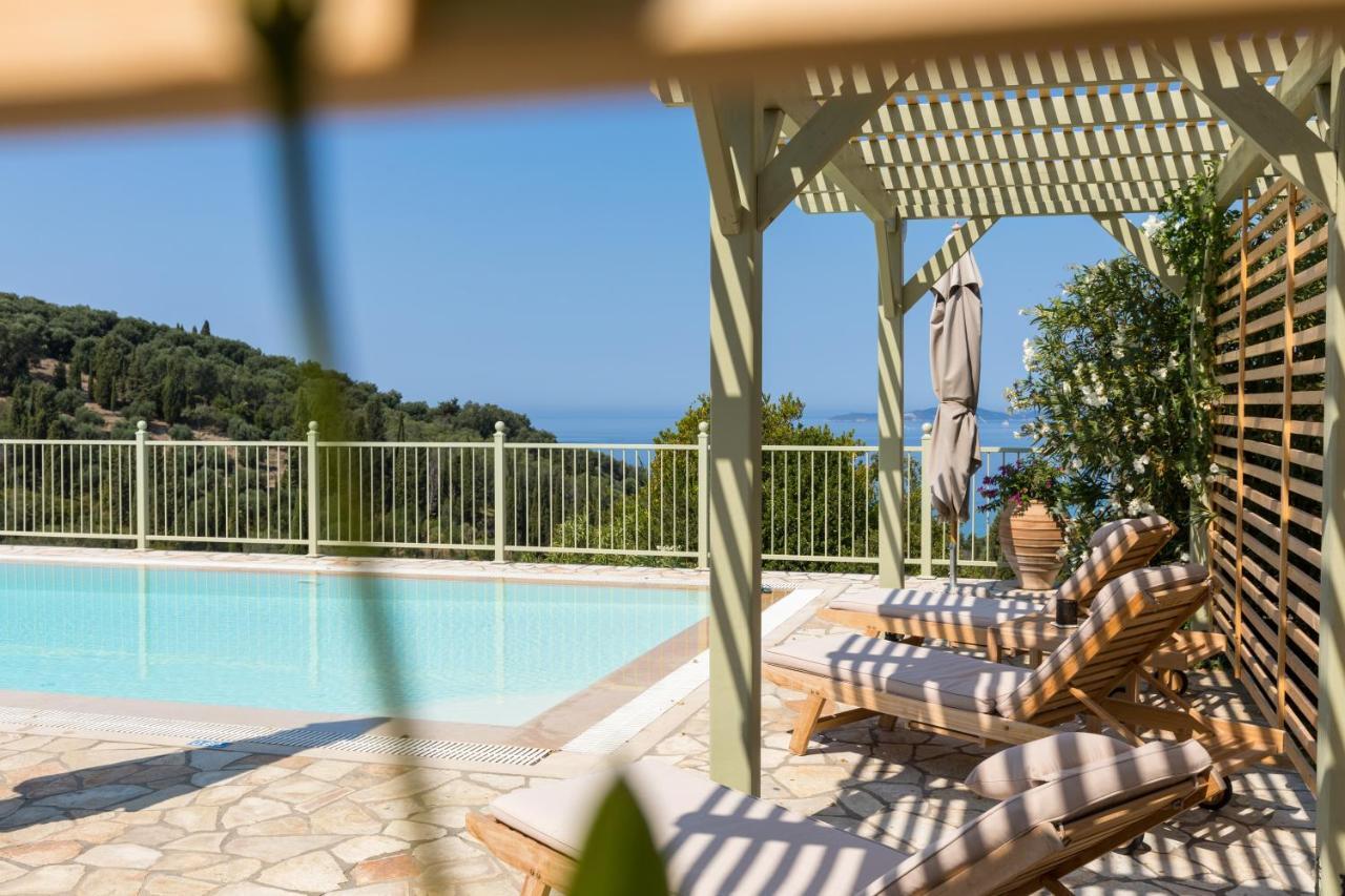 Theia Villa